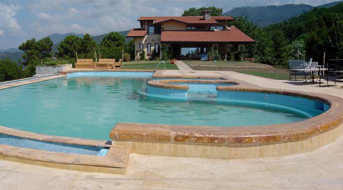 Villa con progettazione piscina
